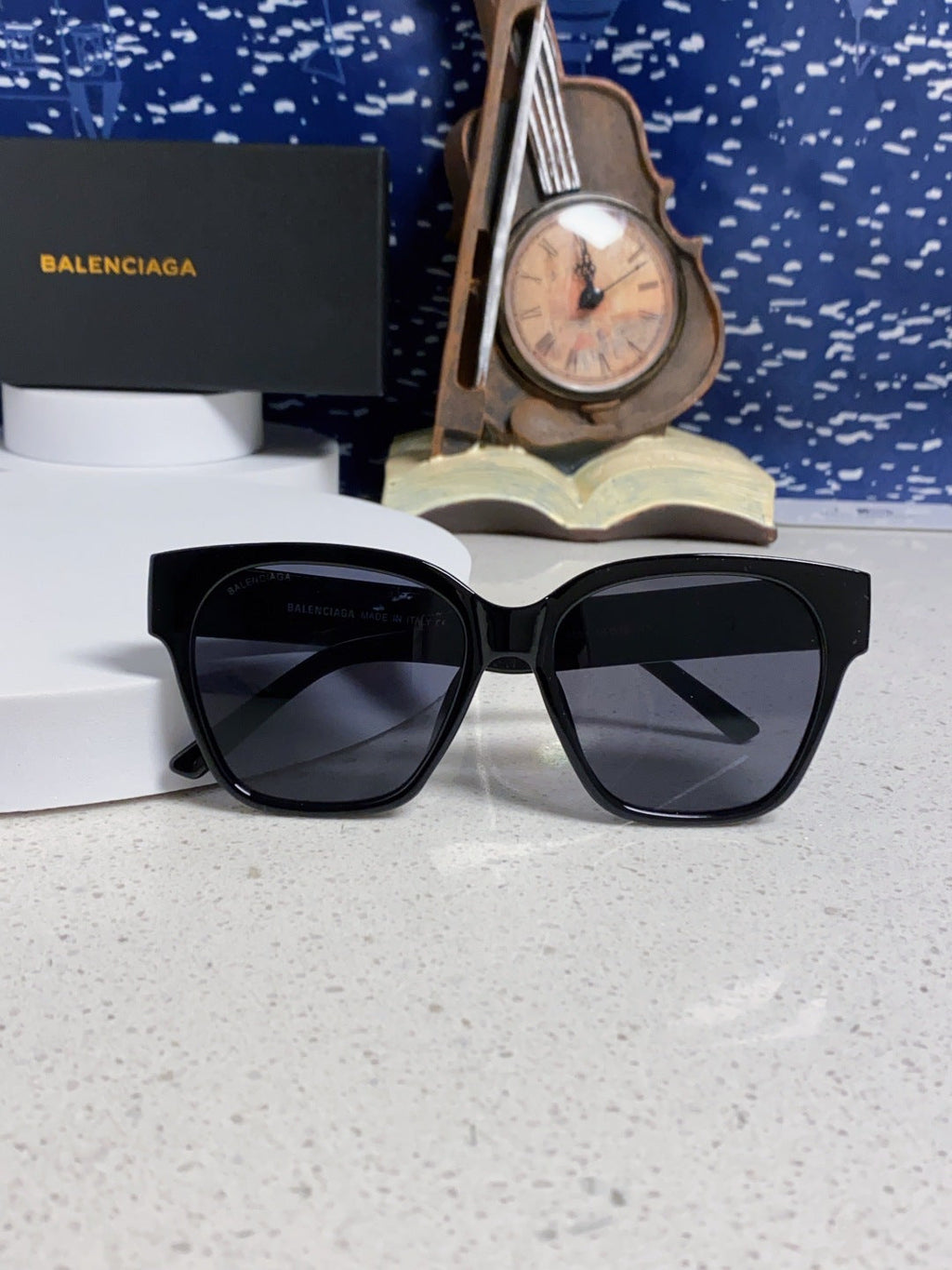 New trendy sunglasses