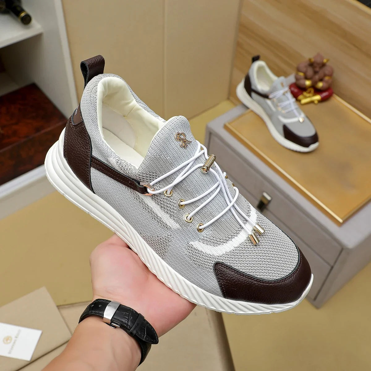 Calf leather sports shoes