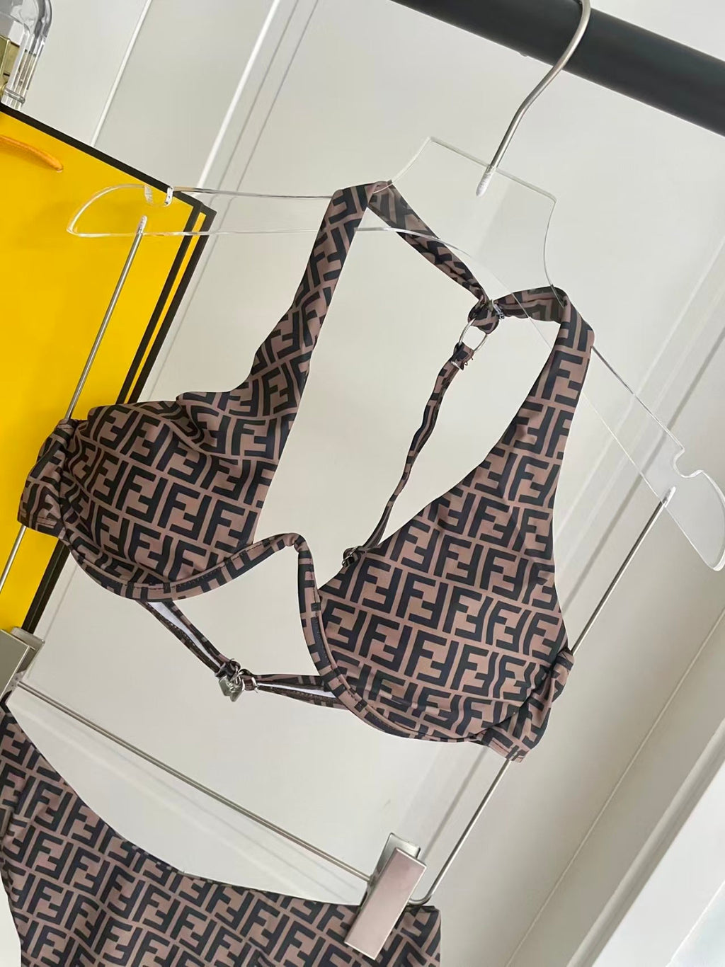 New swimsuit with steel rim