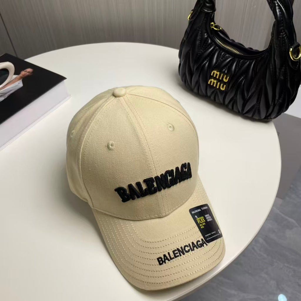 Embroidered letter new baseball cap