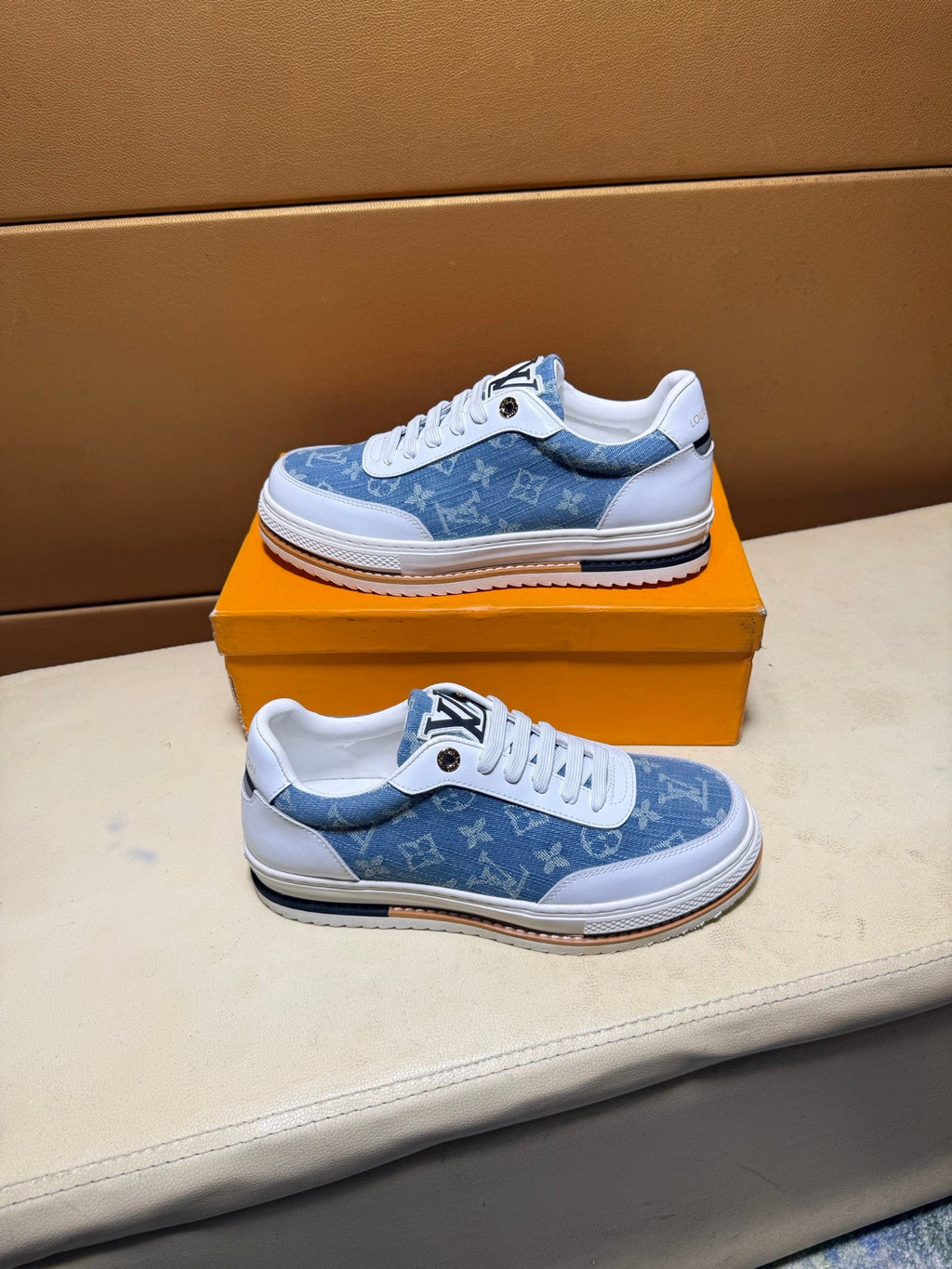 🏃 Casual shoes are a must-have for trendy men