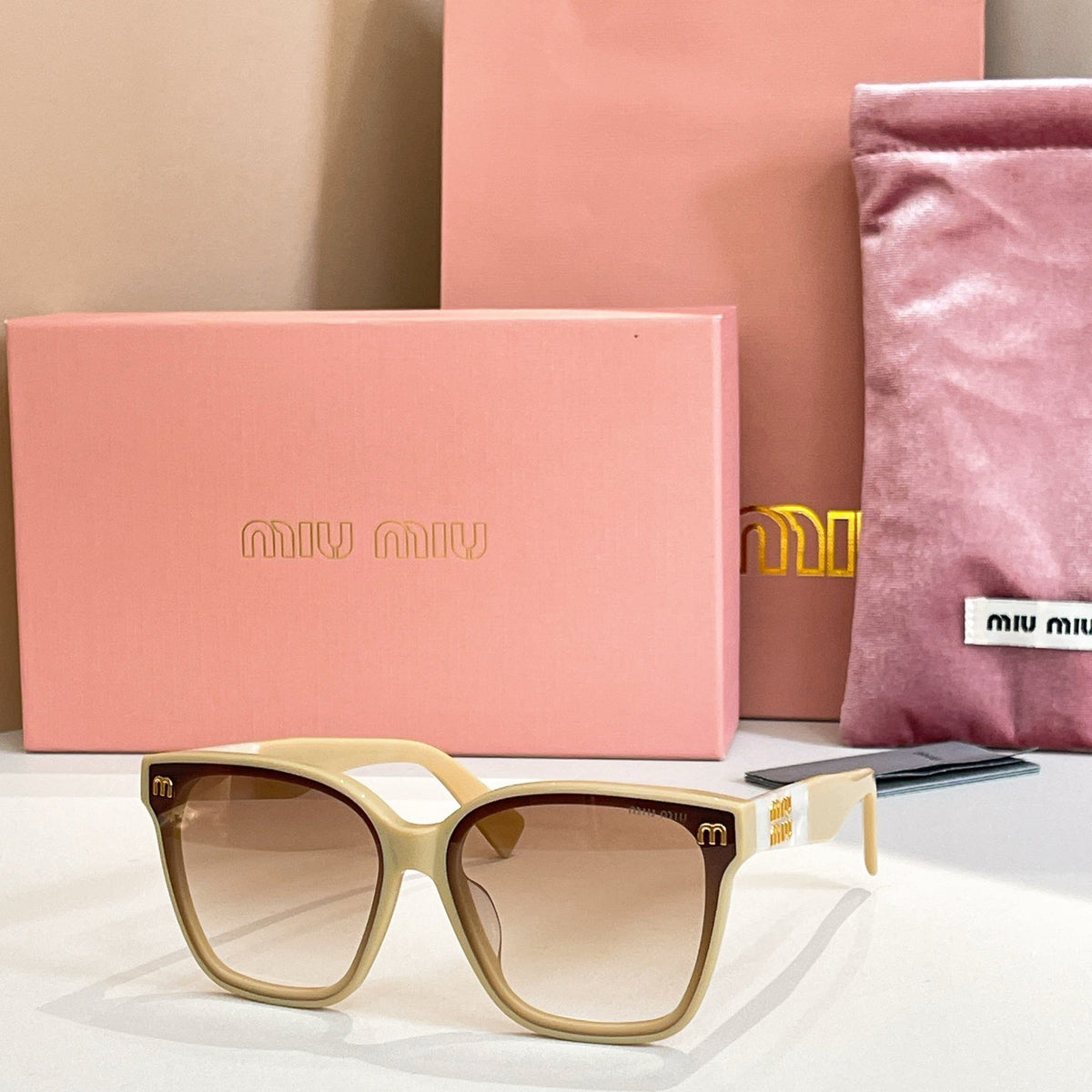 🎀 New Fashion Sunglasses
