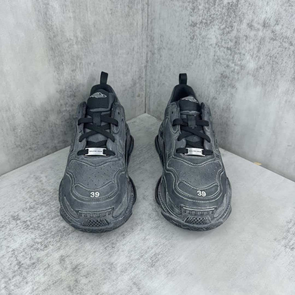 Make old and new dad shoes