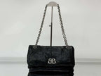 Oil wax black shoulder bag