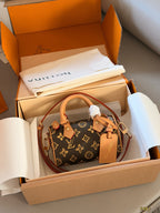 Coffee colored yellow flower/glacier blue pillow bag