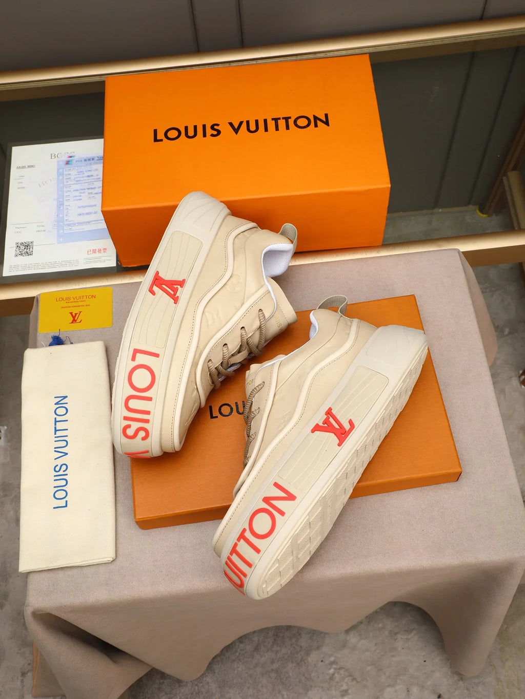 Novel and fashionable trendy shoes