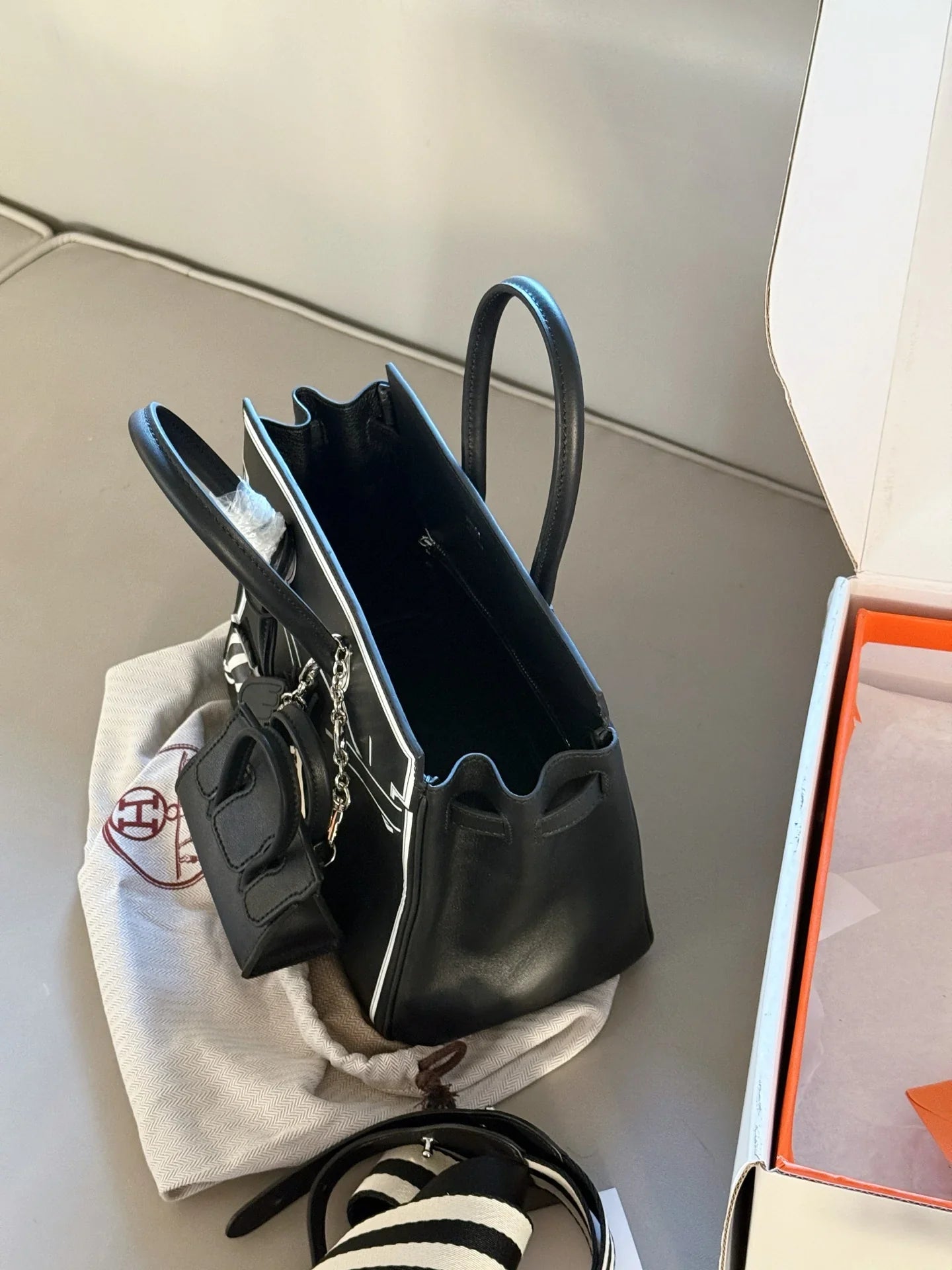 Cow skin mother platinum bag