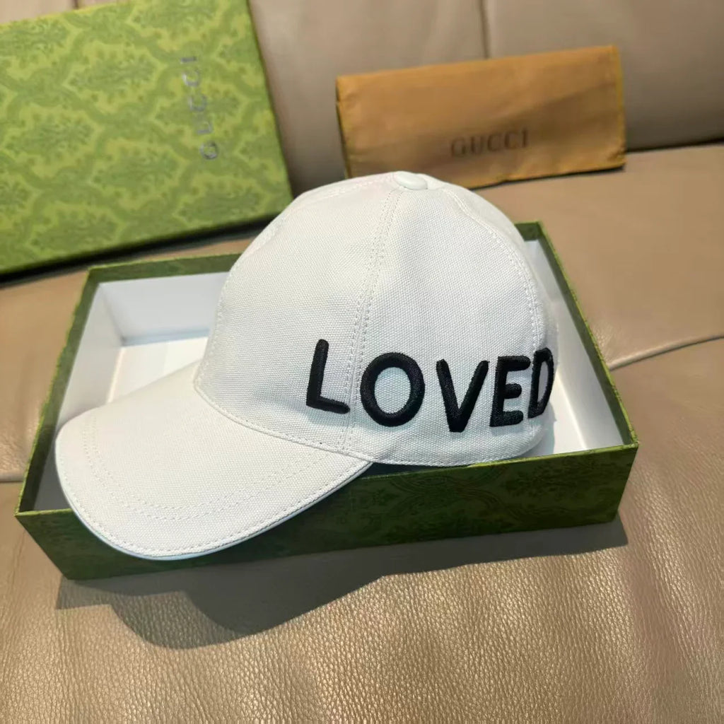 New letter embroidered baseball cap