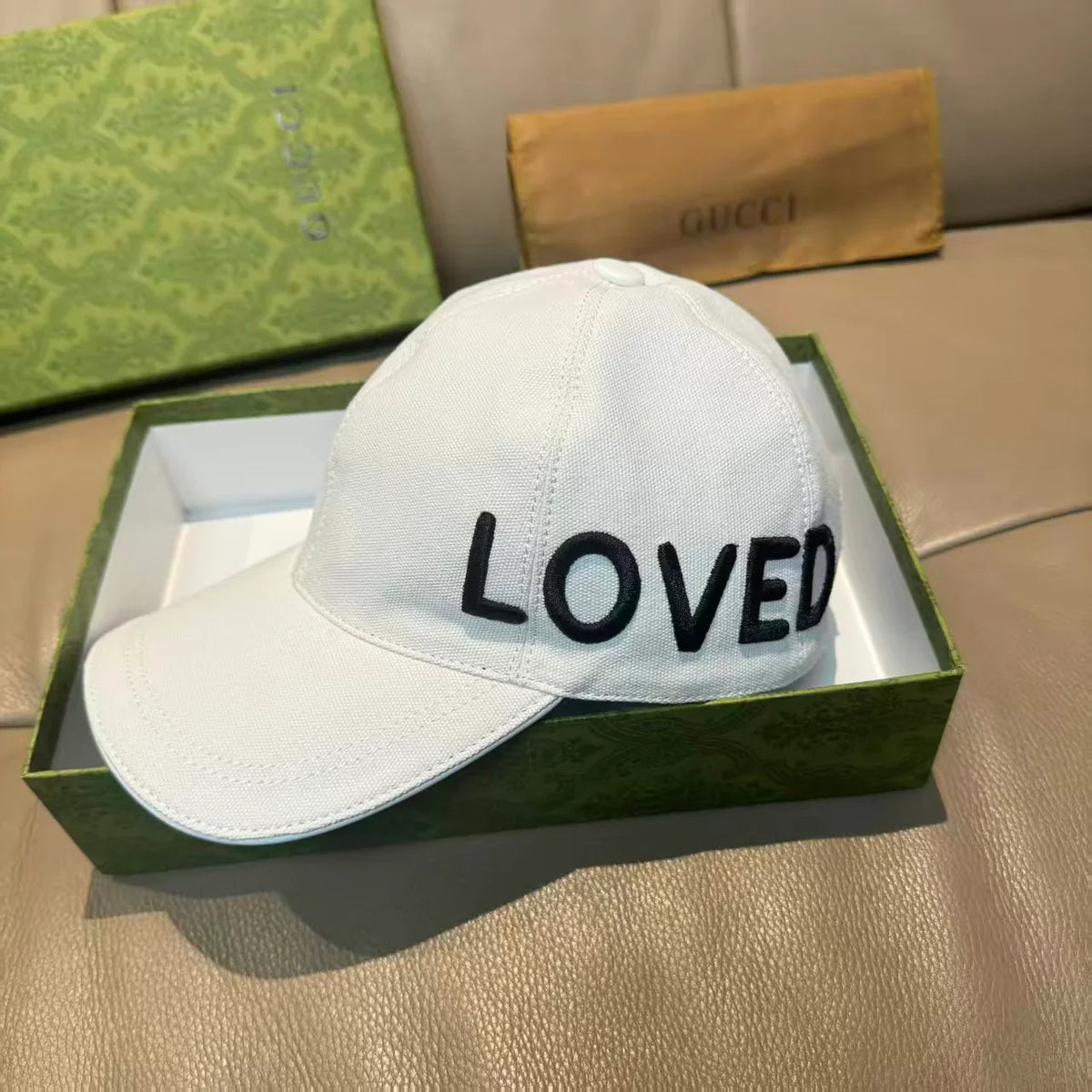 New letter embroidered baseball cap