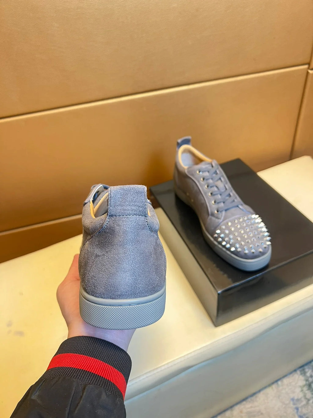 New men's shoes