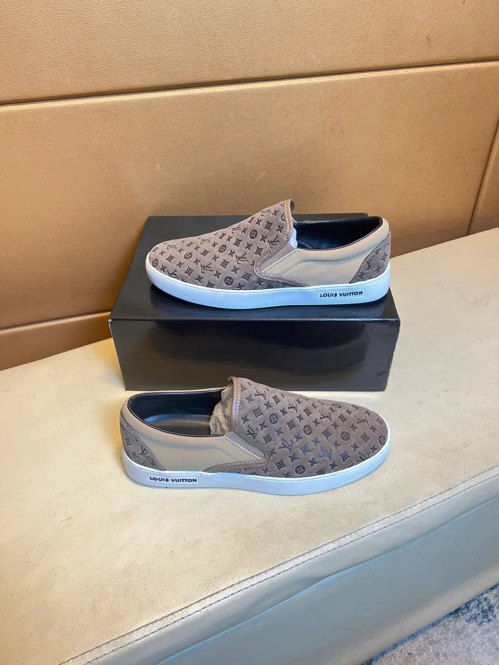 🏃 Casual shoes are a must-have for trendy men 😍