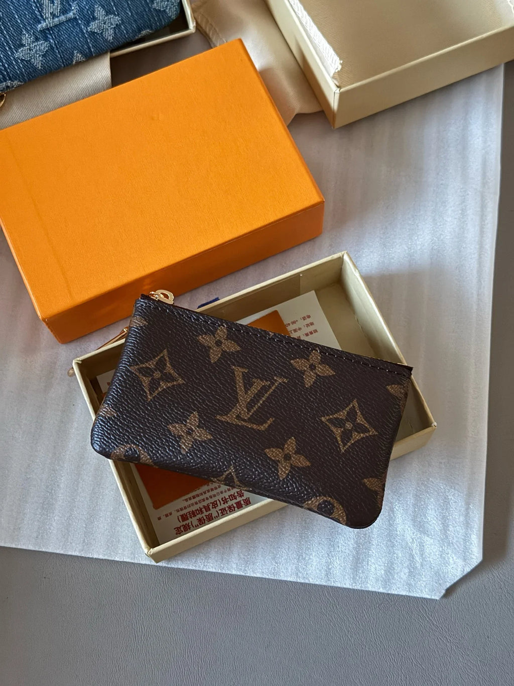 Old Flower Wallet