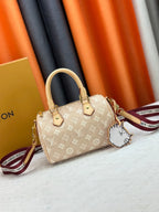 Light beige denim handbag