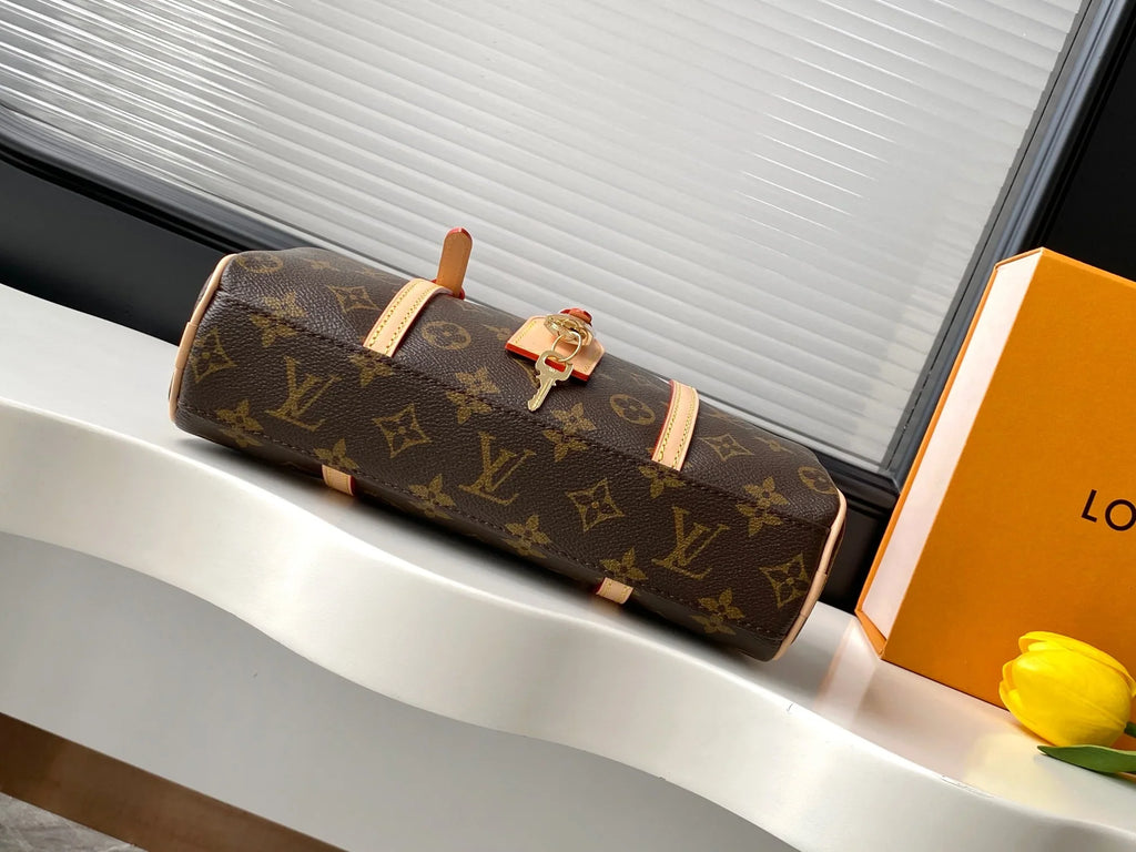 Dynamic 163c chip retro handbag