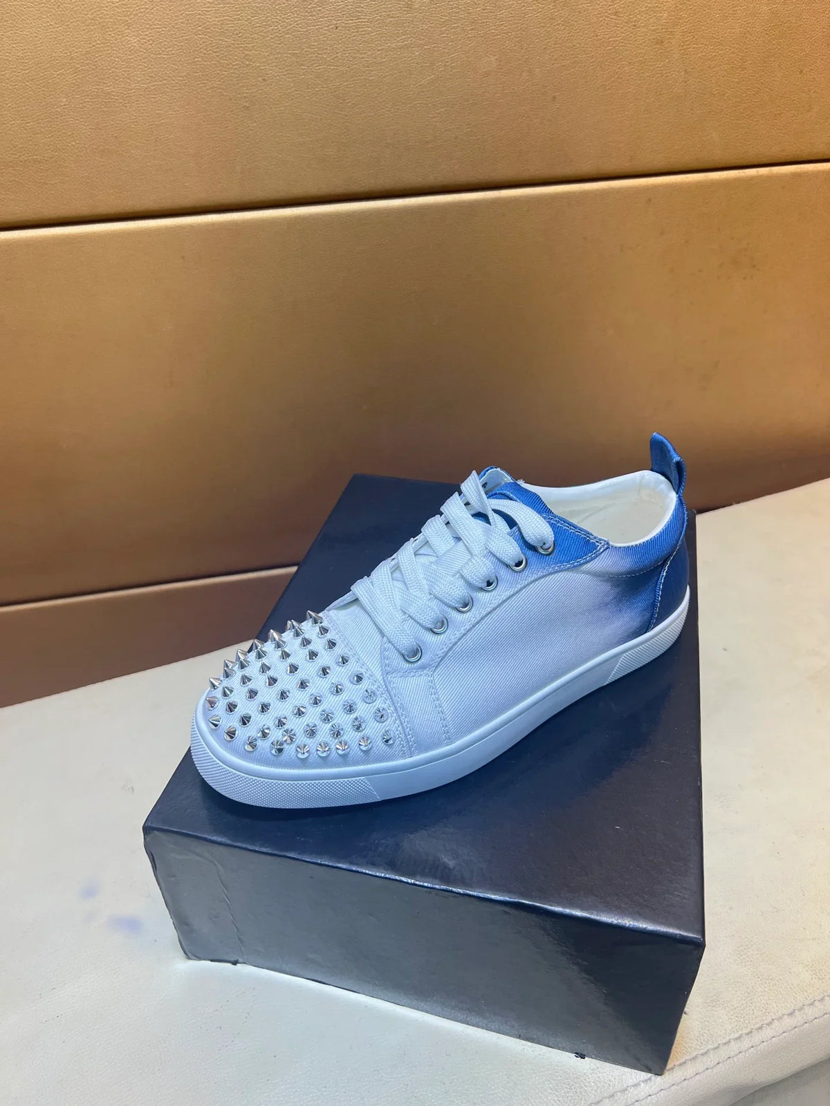 New men's shoes