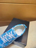 New men's shoes