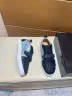 New men's shoes
