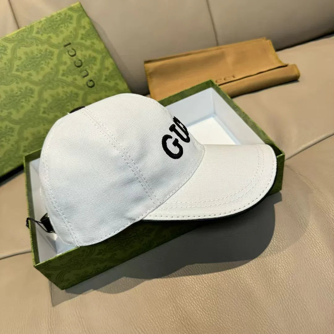 New embroidered baseball cap