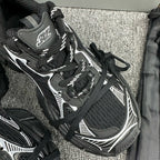 Black Retro Classical Sneaker