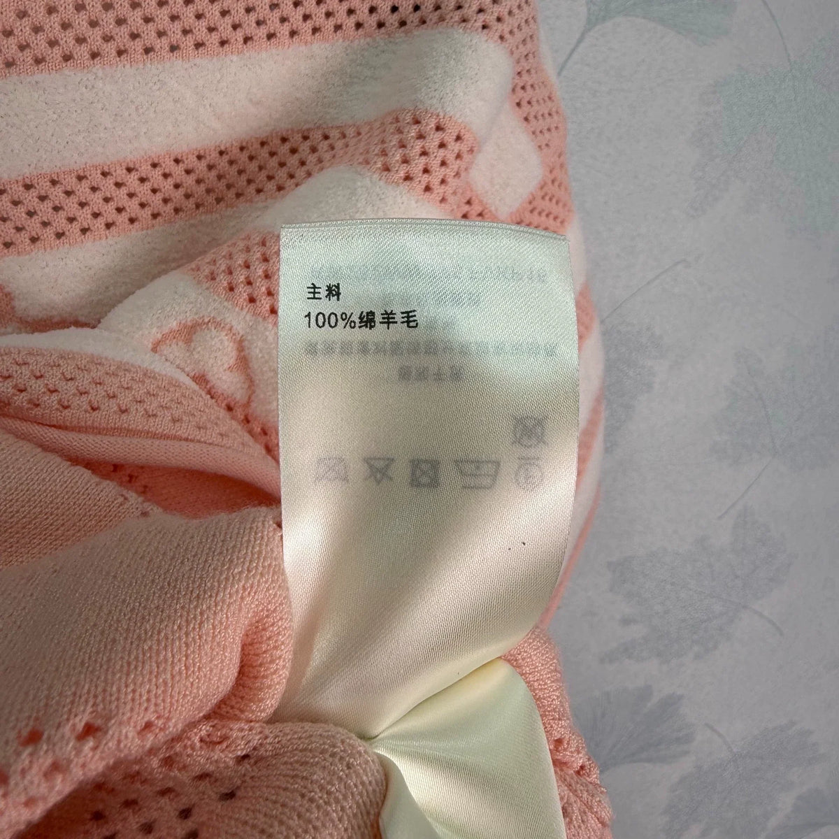 Louis Vuitton / 26 Early Autumn New Knit Top