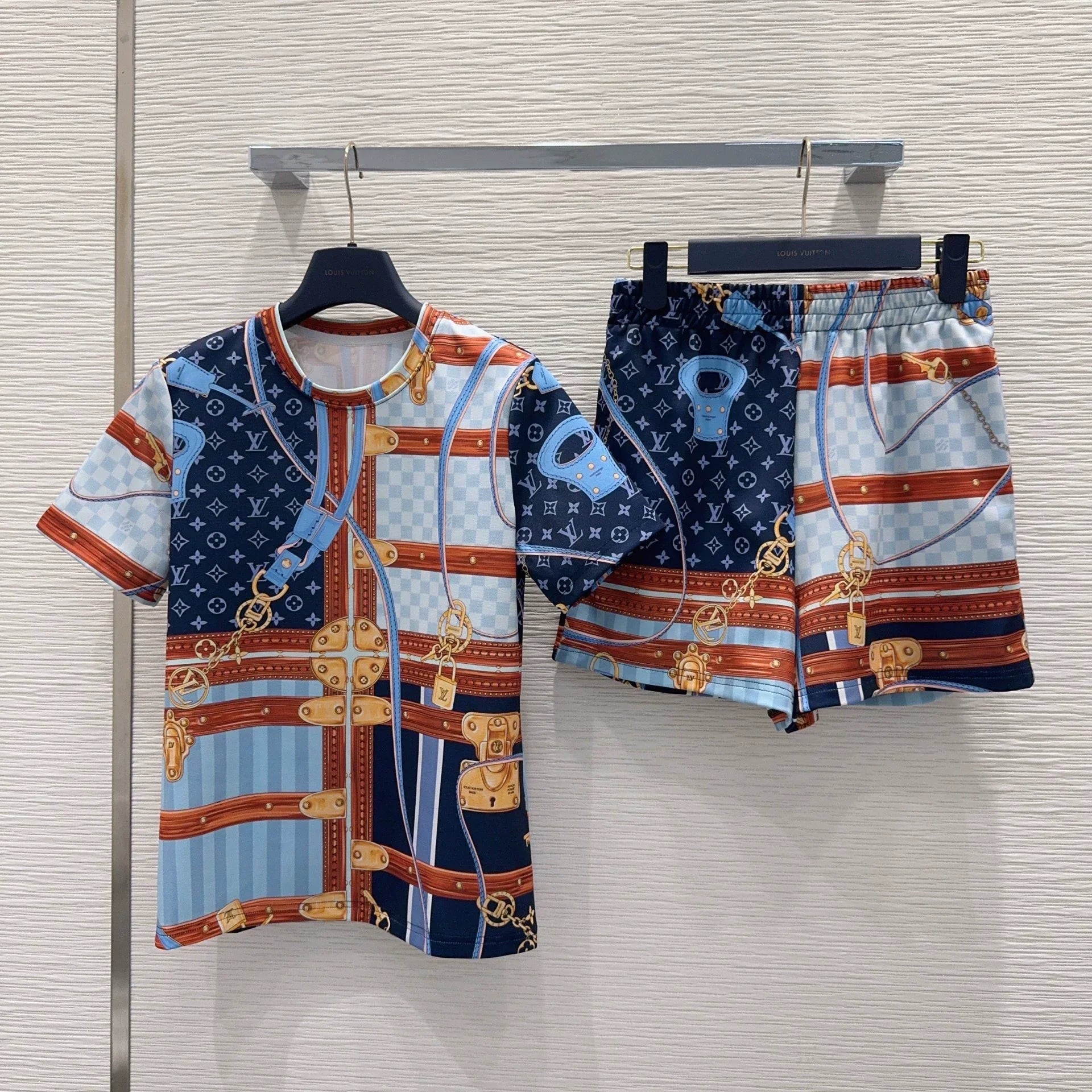 Louis Vuitton / 26SS New Outfit