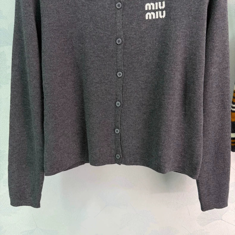MiuMiu/26 Early Autumn New Knit Cardigan with Striped Vest