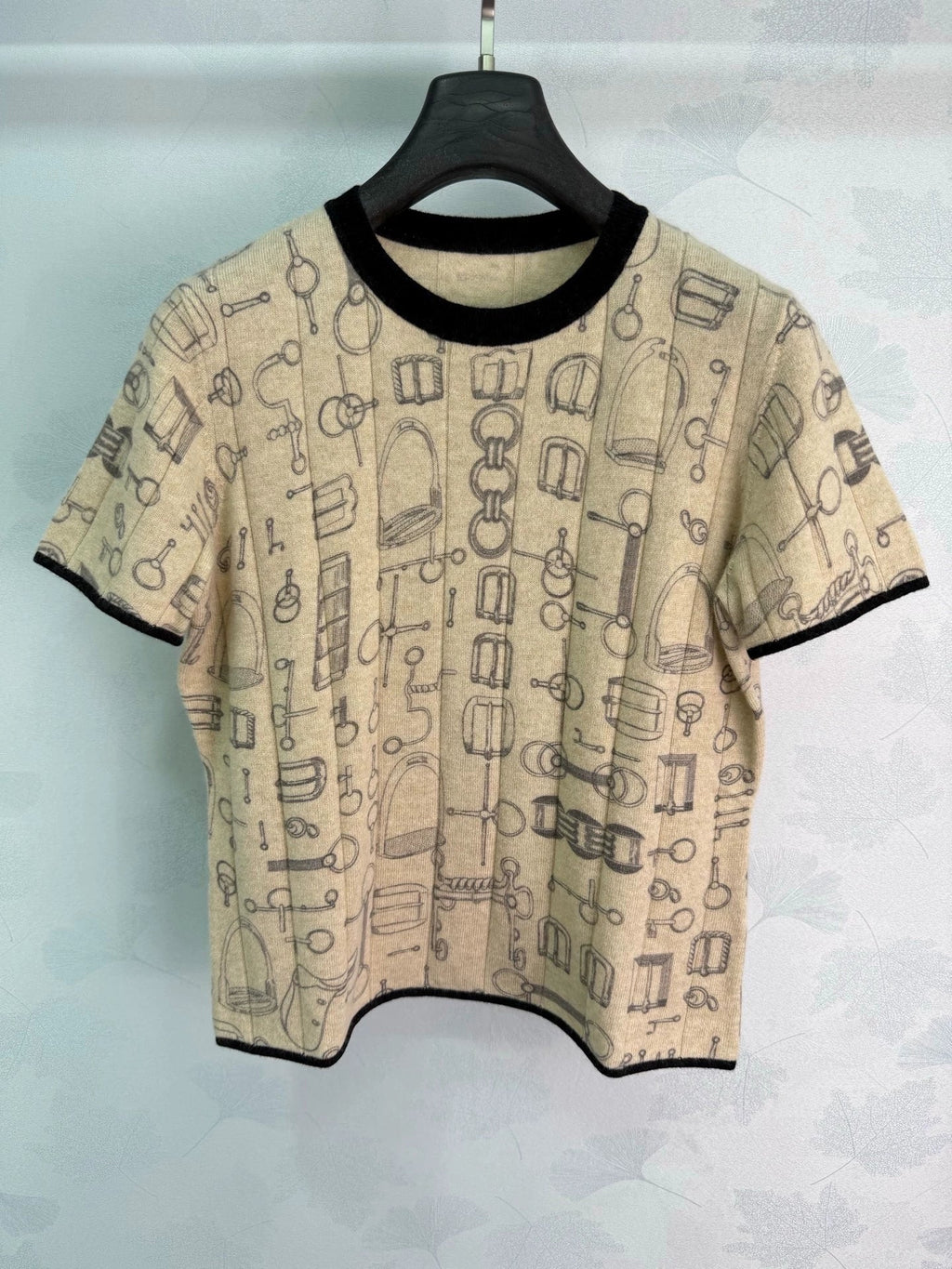 Hermès / 26 Early Autumn New Round Neck Knit Short Sleeve