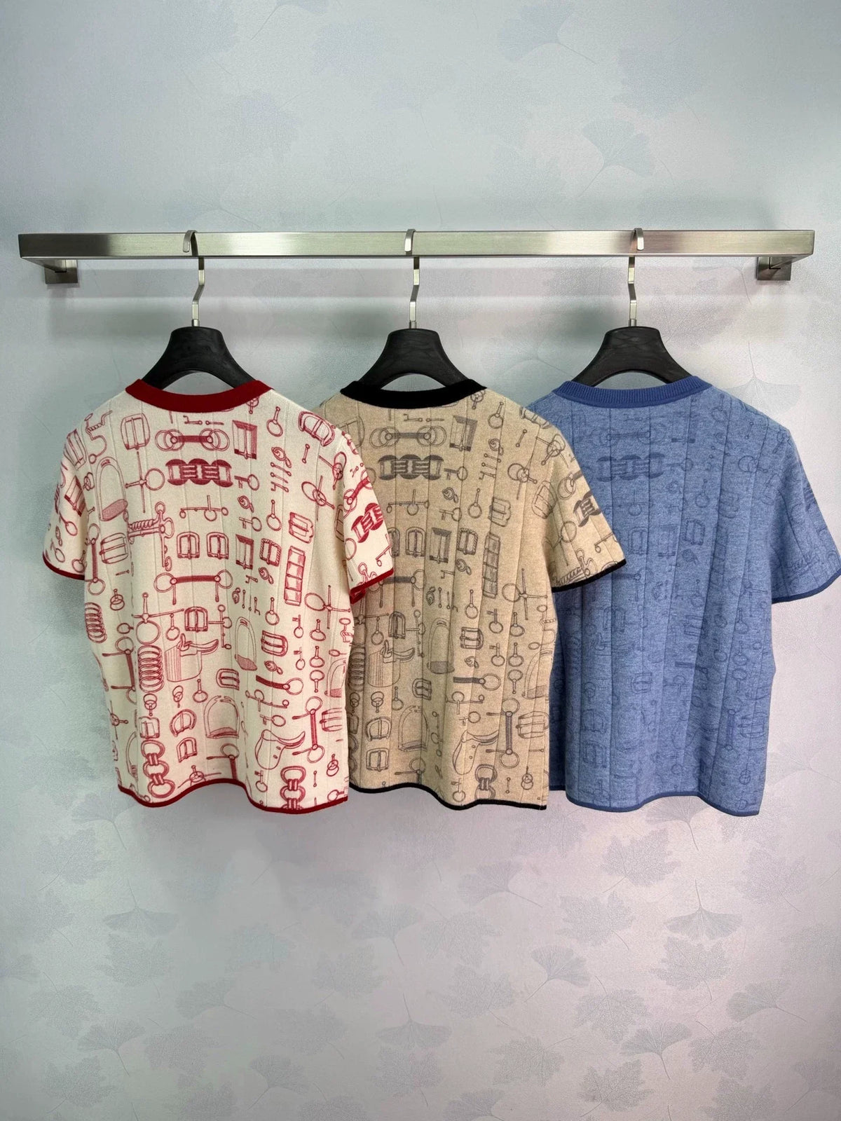 Hermès / 26 Early Autumn New Round Neck Knit Short Sleeve