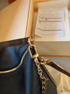 Pure black crescent chain tote bag
