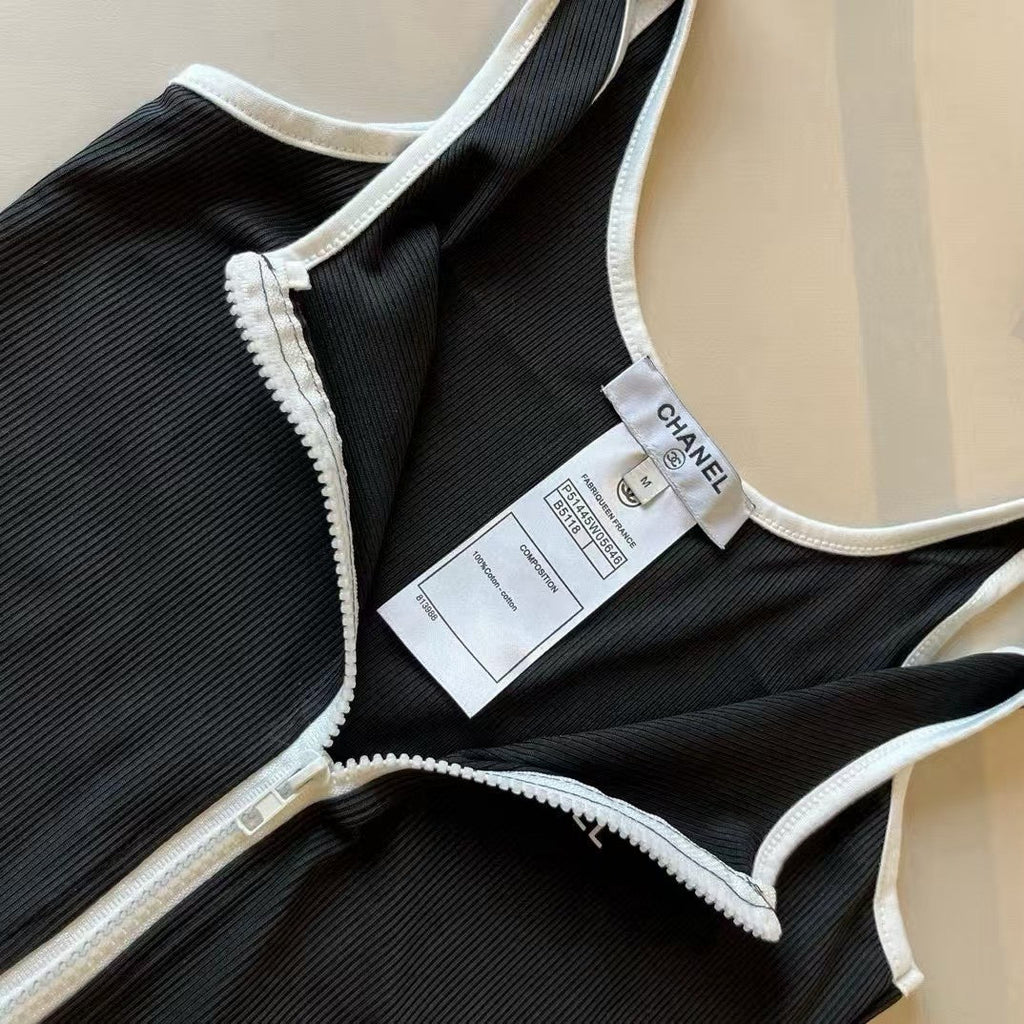 Hot selling zipper one-piece swimsuit