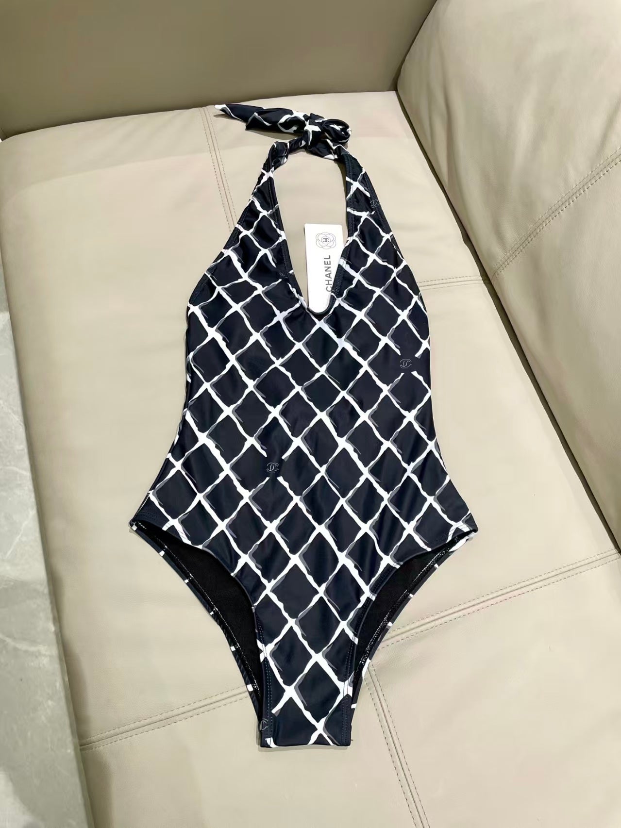 New quick drying swimsuit