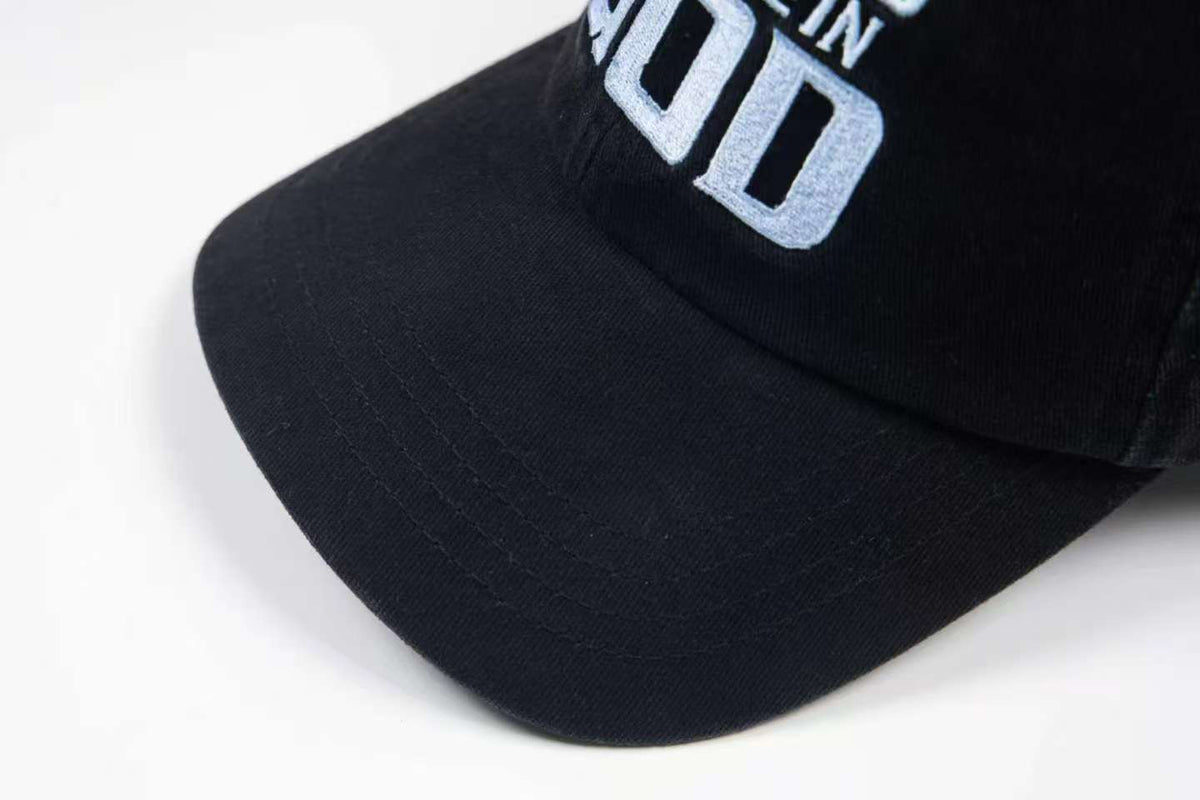 New embroidered letter baseball cap