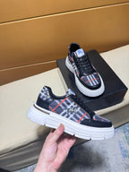 🏃 Casual shoes are a must-have for trendy men