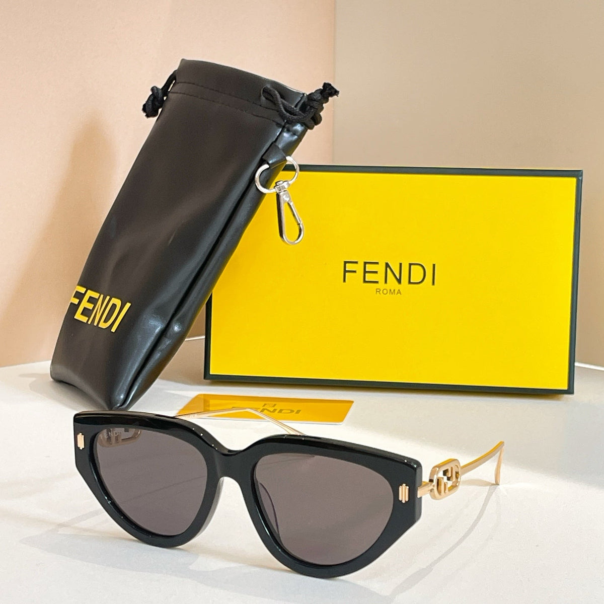 ✨ Fashion Sunglasses 2