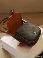 Small label saddle bag