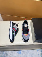 Unique modern style sports shoes