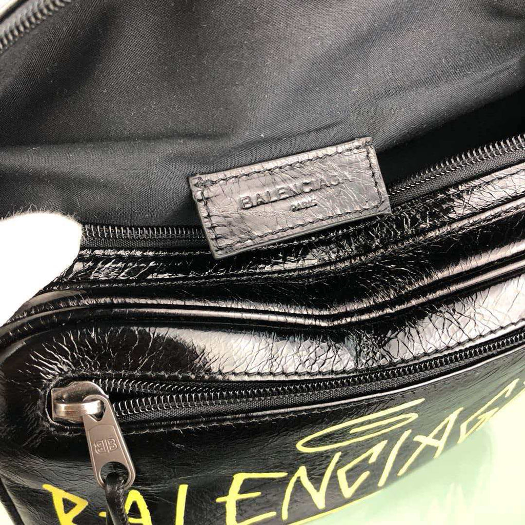 Fragrant leather graffiti waist and chest bag