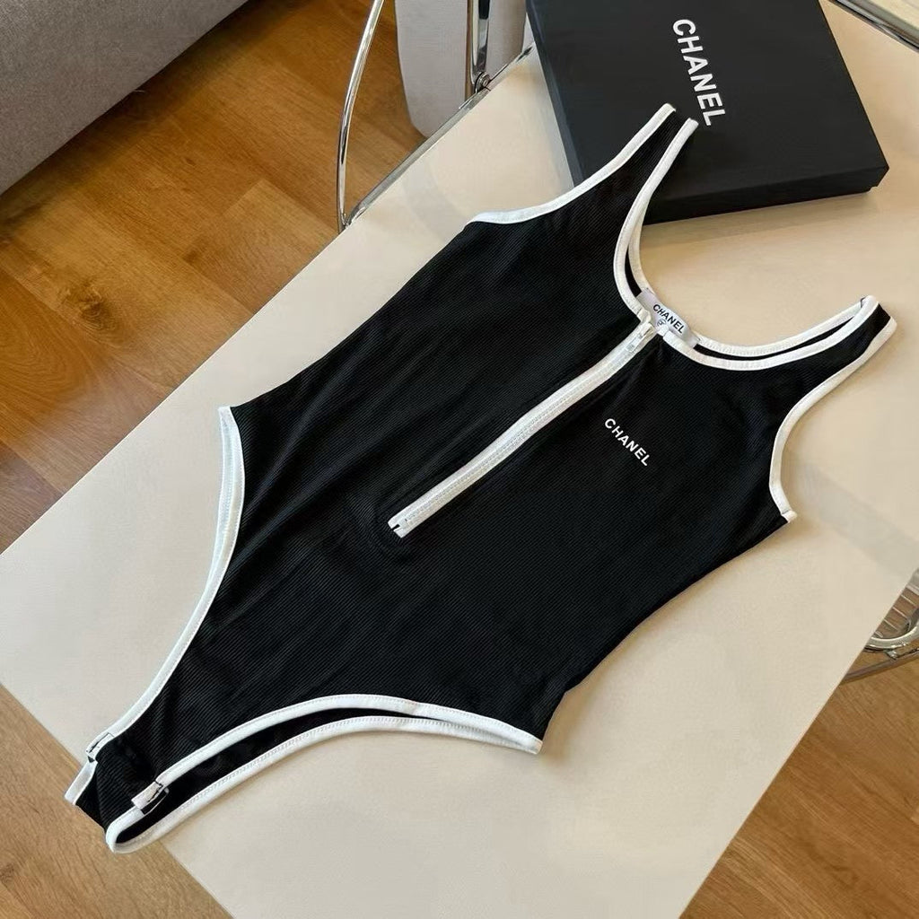 Hot selling zipper one-piece swimsuit