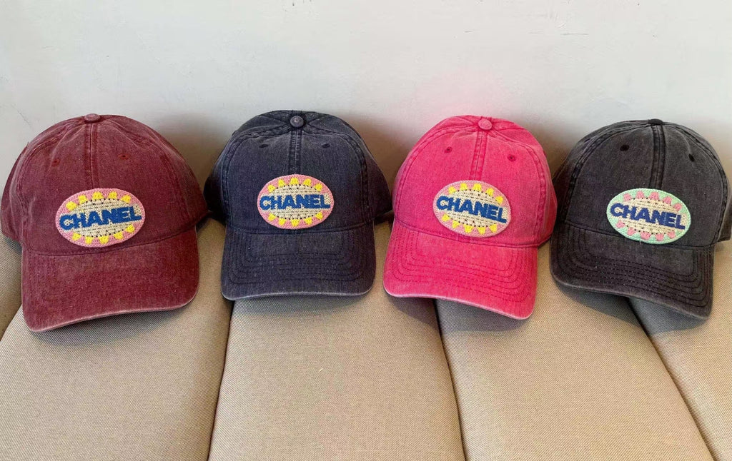 Explosive letter embroidered baseball cap