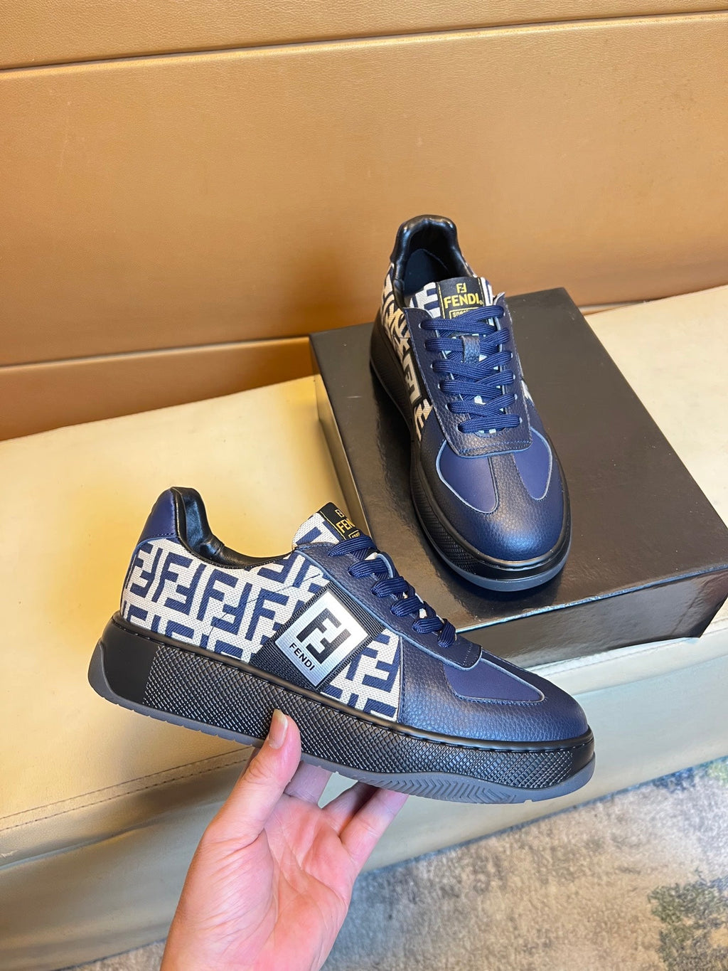 🏃 Casual shoes are a must-have for trendy men