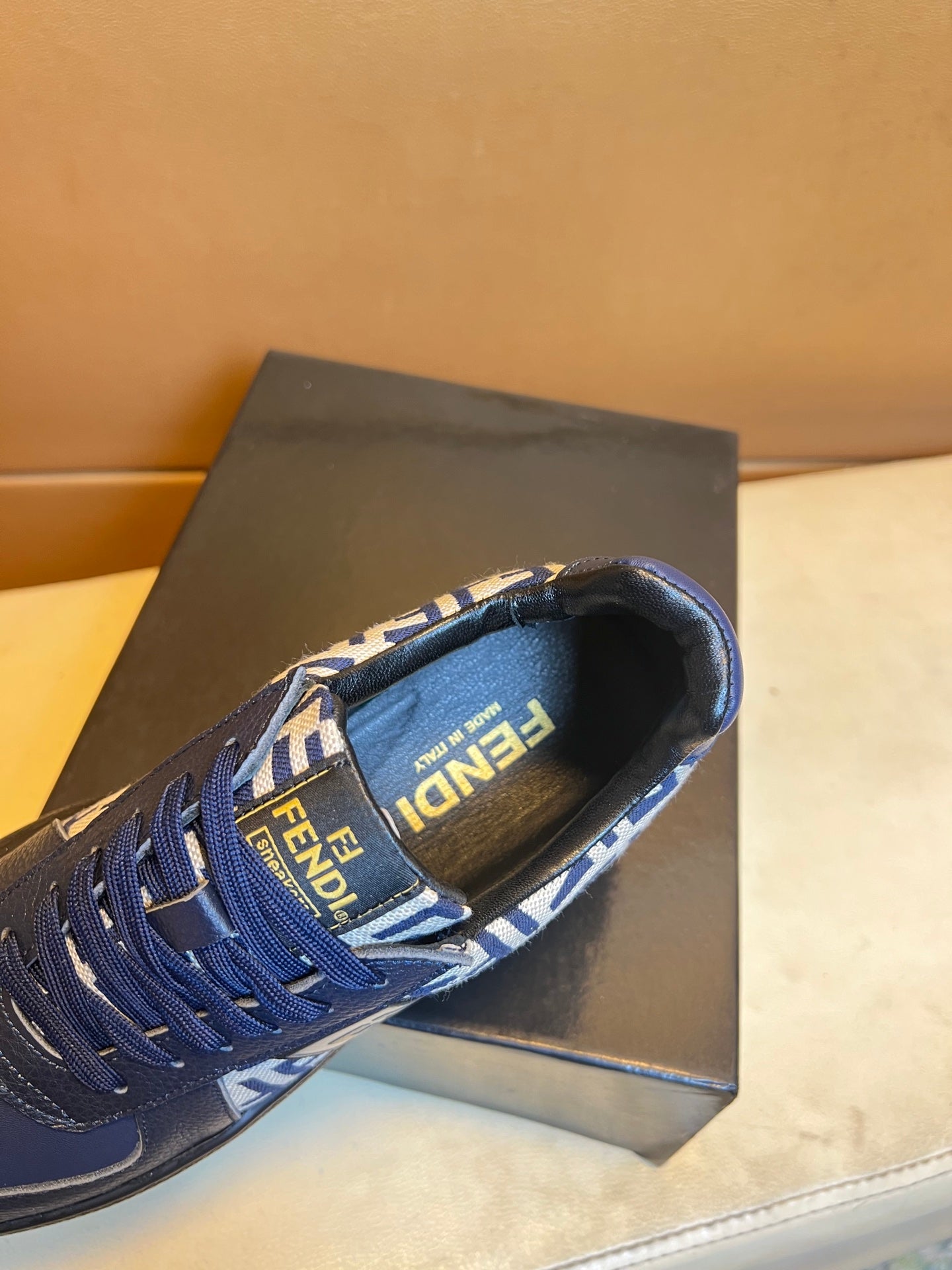 🏃 Casual shoes are a must-have for trendy men