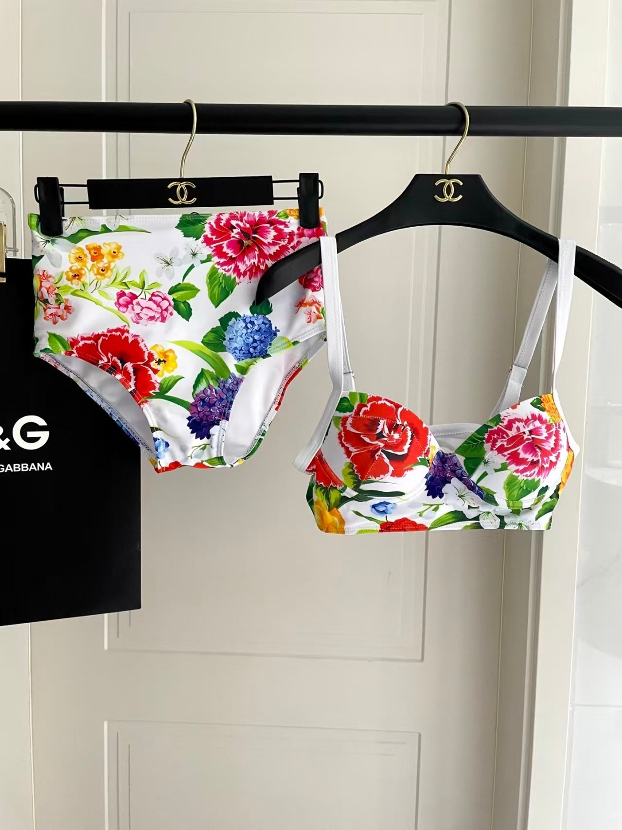 New printed swimsuit