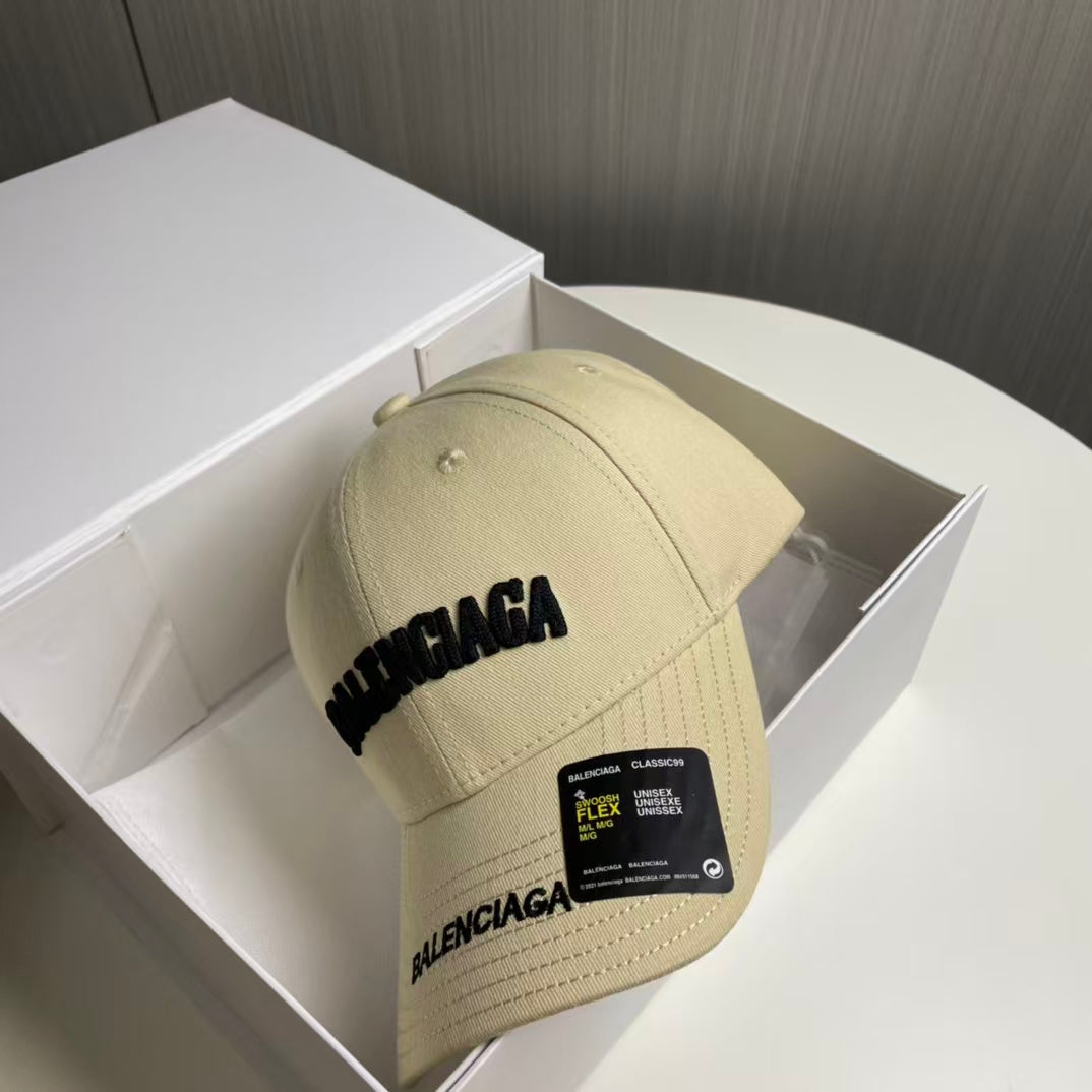 Embroidered letter new baseball cap