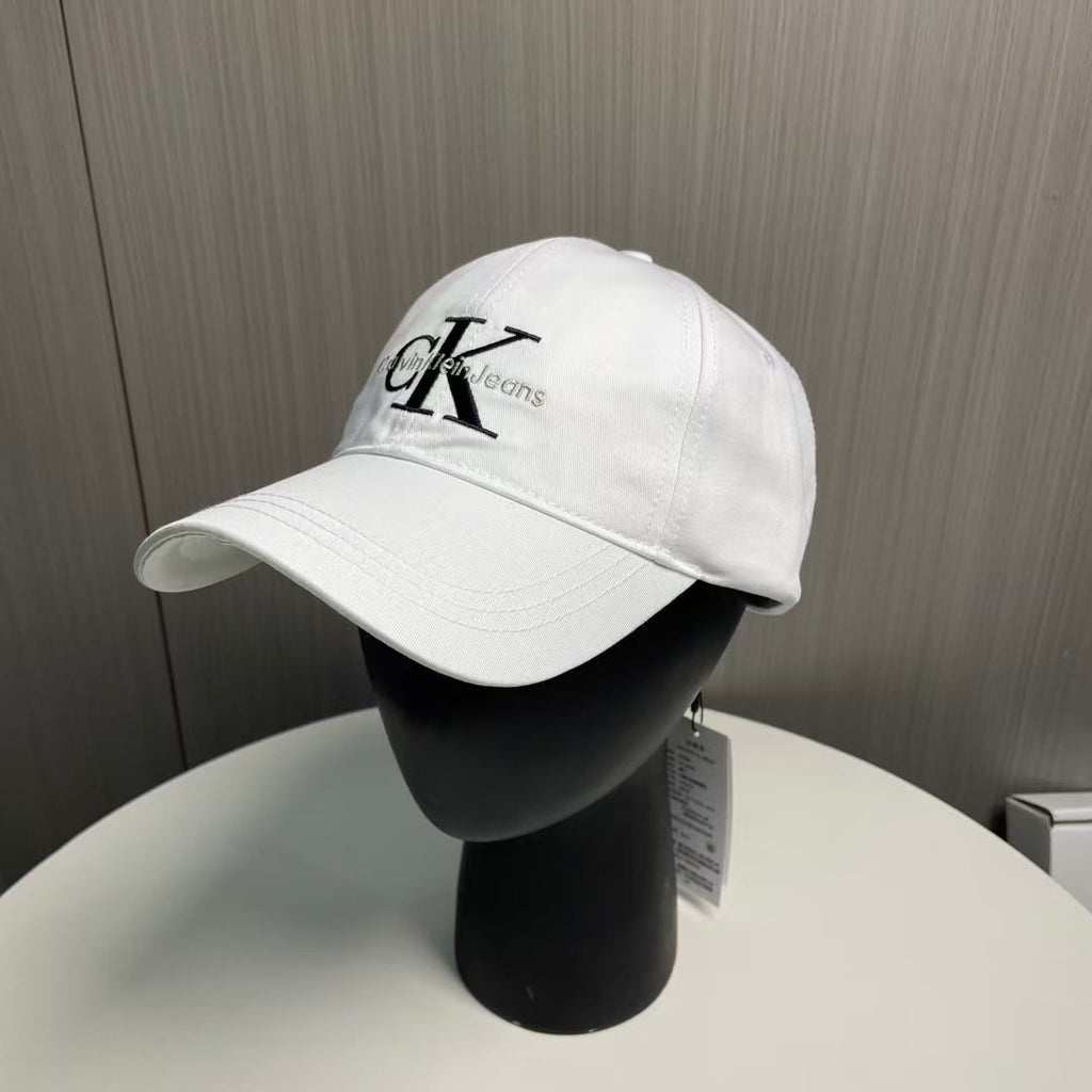 3D embroidered letter baseball cap
