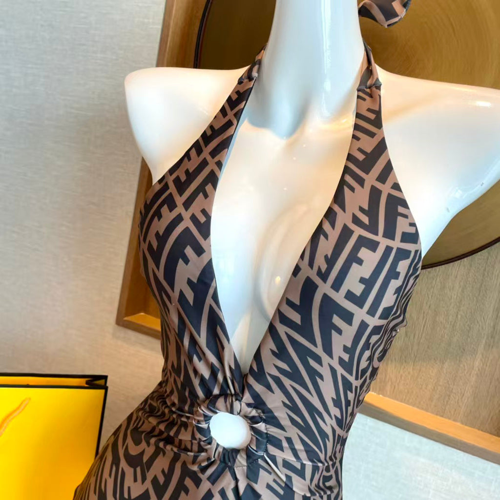 New one-piece swimsuit