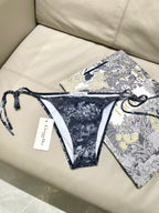 New three piece printed swimsuit