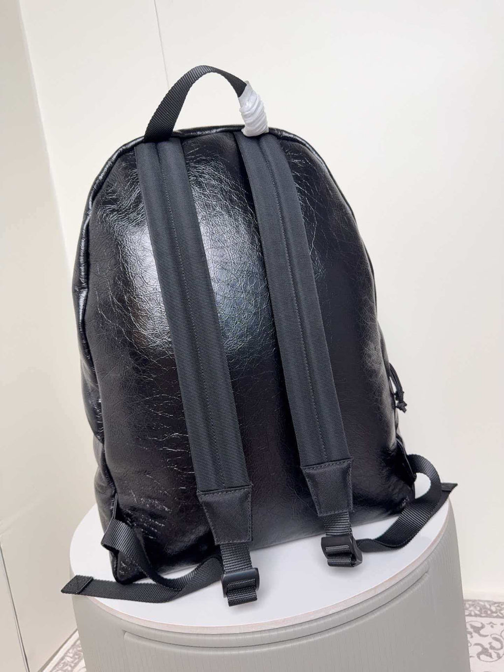Explosive sheepskin backpack