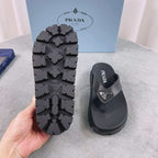 Latest couple style clamp slippers