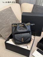 Vertical V-shaped bucket bag with double shoulder
