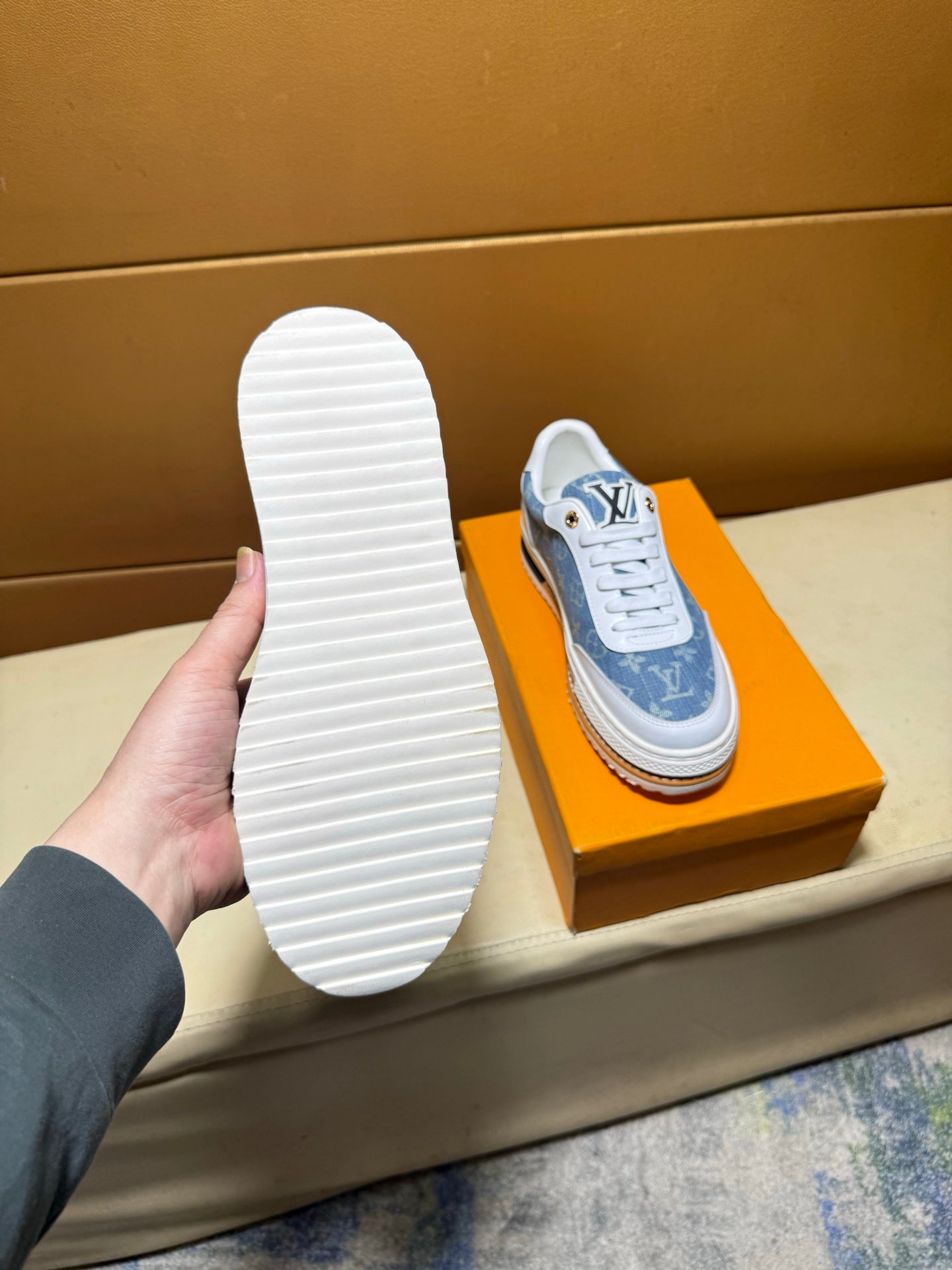 🏃 Casual shoes are a must-have for trendy men